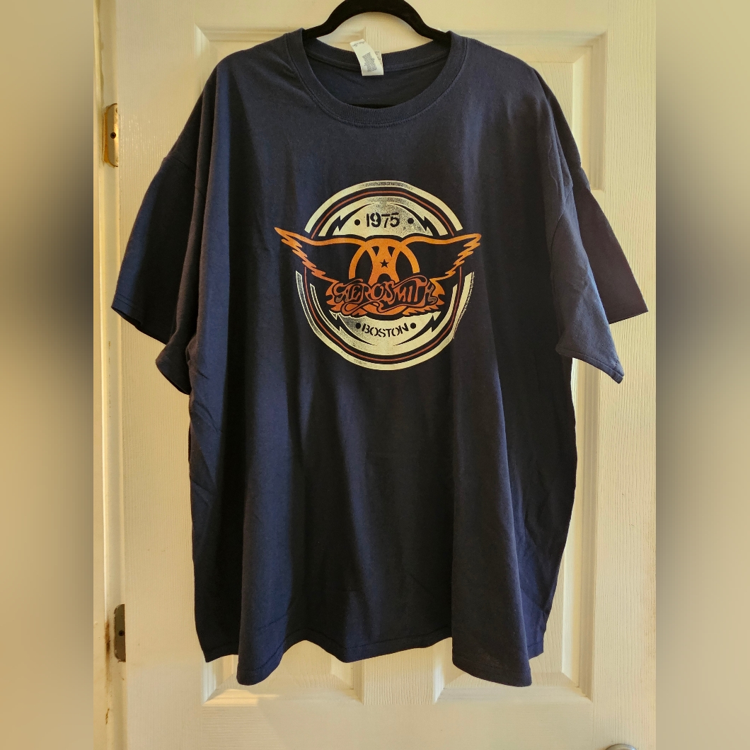 Nwot Aerosmith Tee